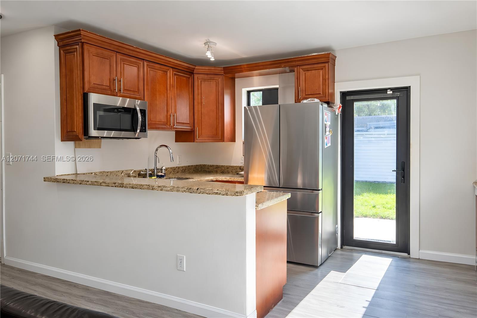 901 NW 33rd Dr, Lauderhill FL 33311 photo 2