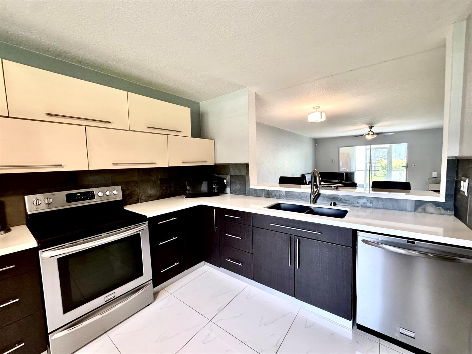 12600 SW 5TH Court # 109L, Pembroke Pines FL 33027 photo 4