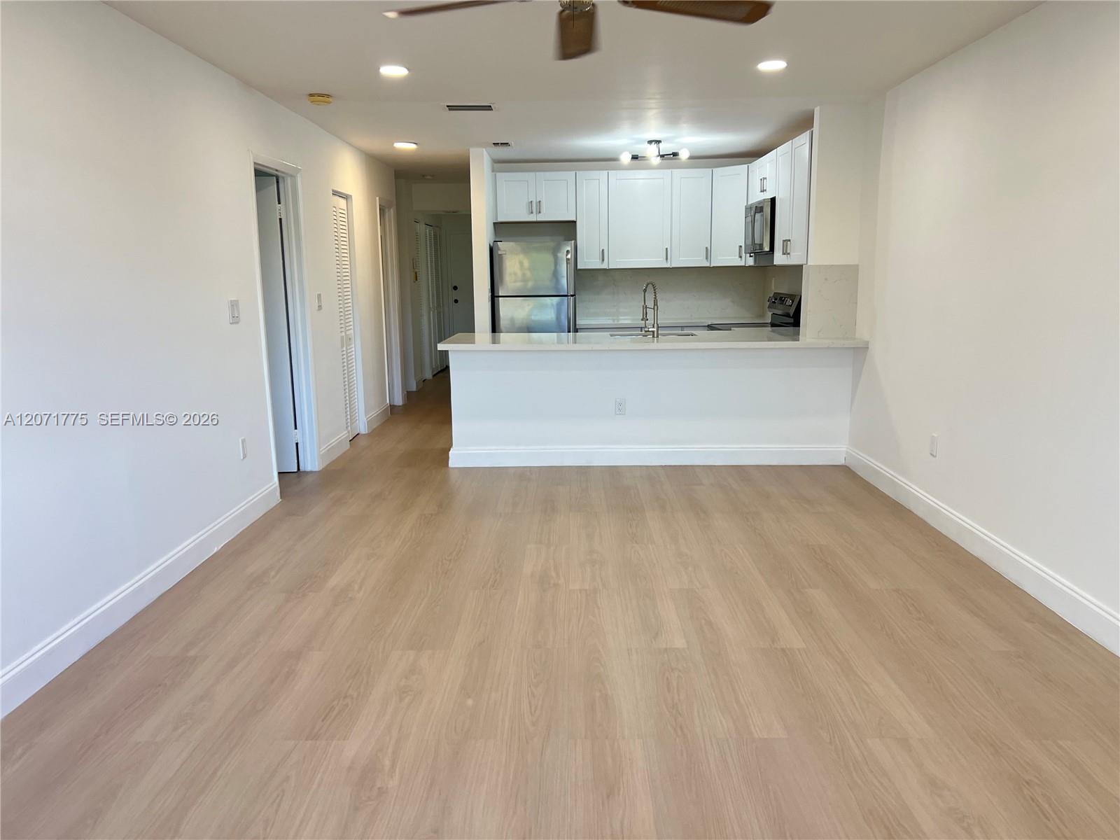 15665 SW 82nd Cir Ln # 6, Miami FL 33193 photo 2