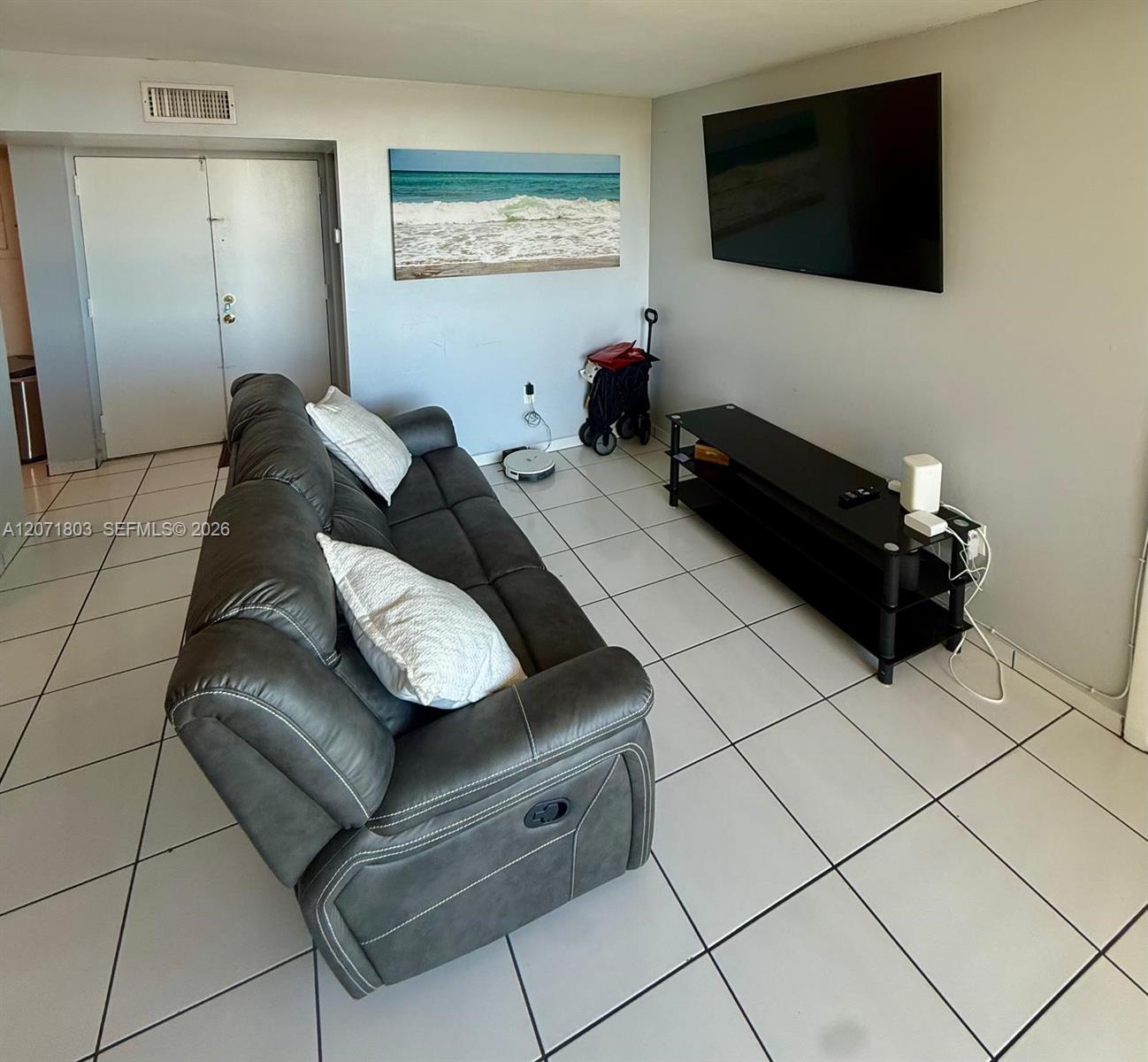 11790 SW 18th St # 3, Miami FL 33175 photo 2