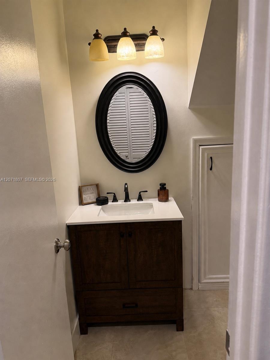7483 SW 109th Ave, Miami FL 33173 photo 2