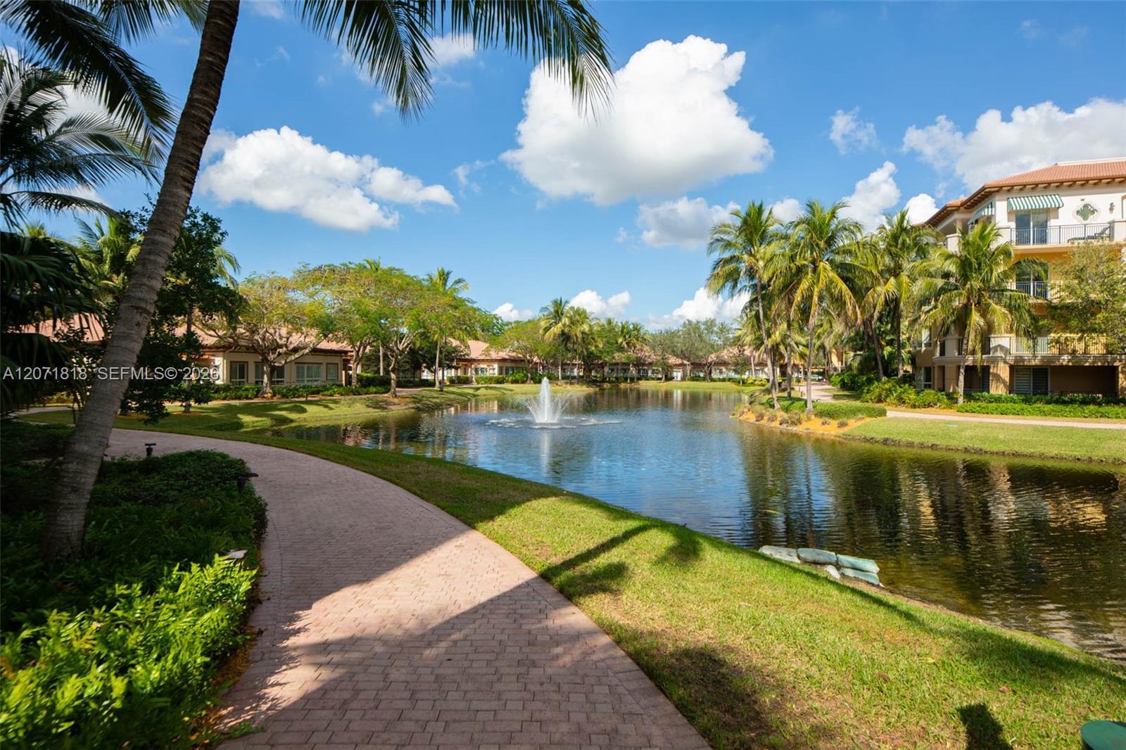 16135 Emerald Estates Dr # 165, Weston FL 33331 photo 3