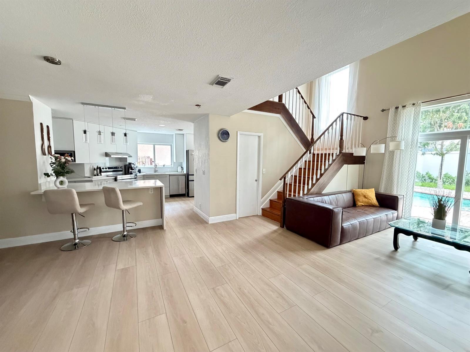 4742 NW 5th Court, Coconut Creek FL 33063 photo 4