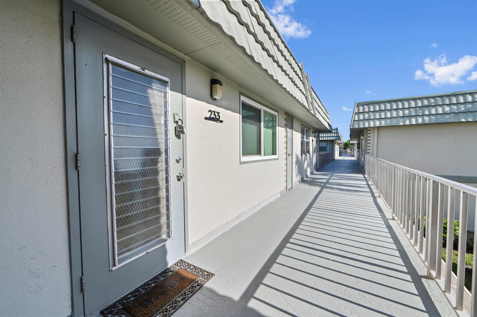 233 Monaco Boulevard E, Delray Beach FL 33446 photo 2