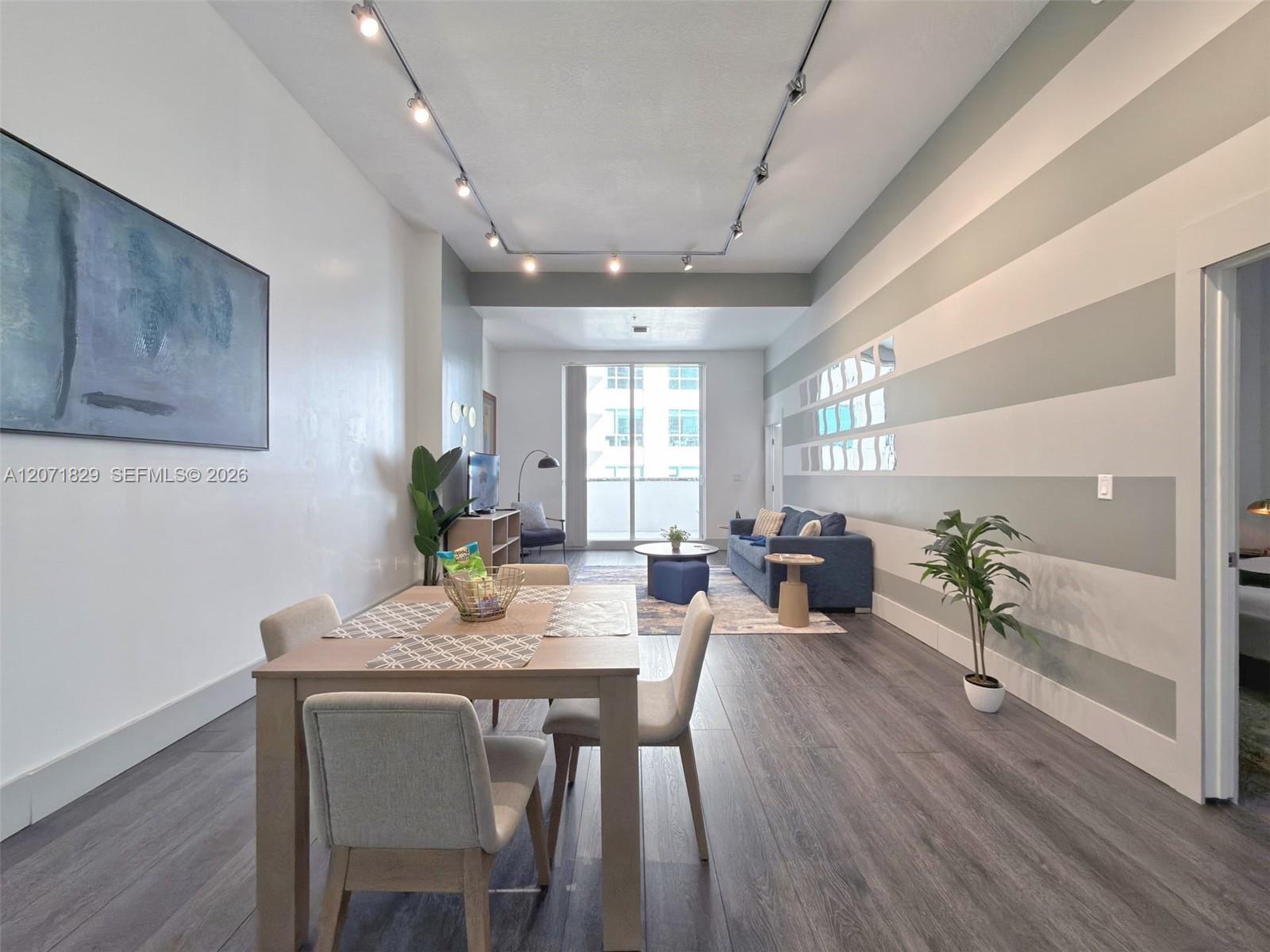 1200 Brickell Bay Dr # 1406, Miami FL 33131 photo 5