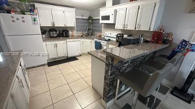 19800 SW 180th Ave unit 131, Miami FL 33187 photo 5