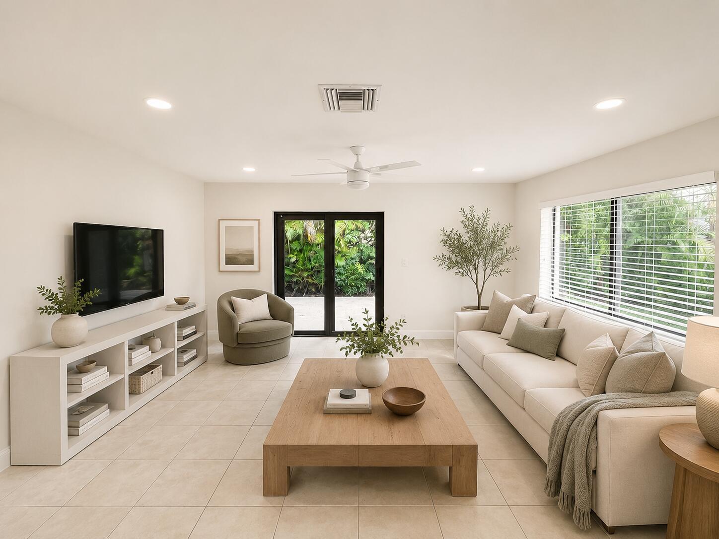 825 DOGWOOD Drive # B, Delray Beach FL 33483 photo 3