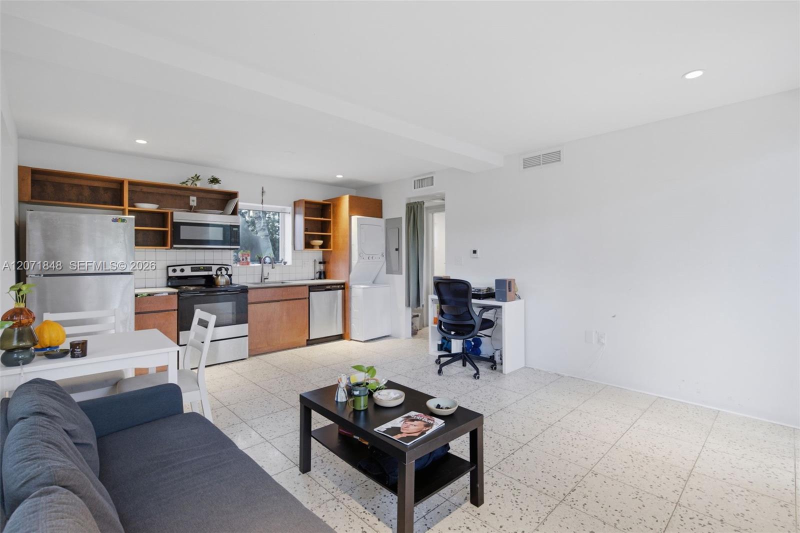127 NW 74th St # 2, Miami FL 33150 photo 3