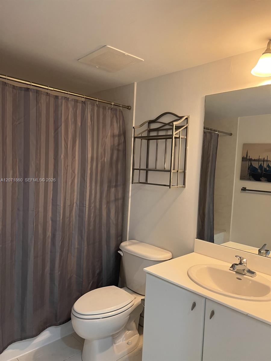 2740 SW 28th Ter # 206, Miami FL 33133 photo 5