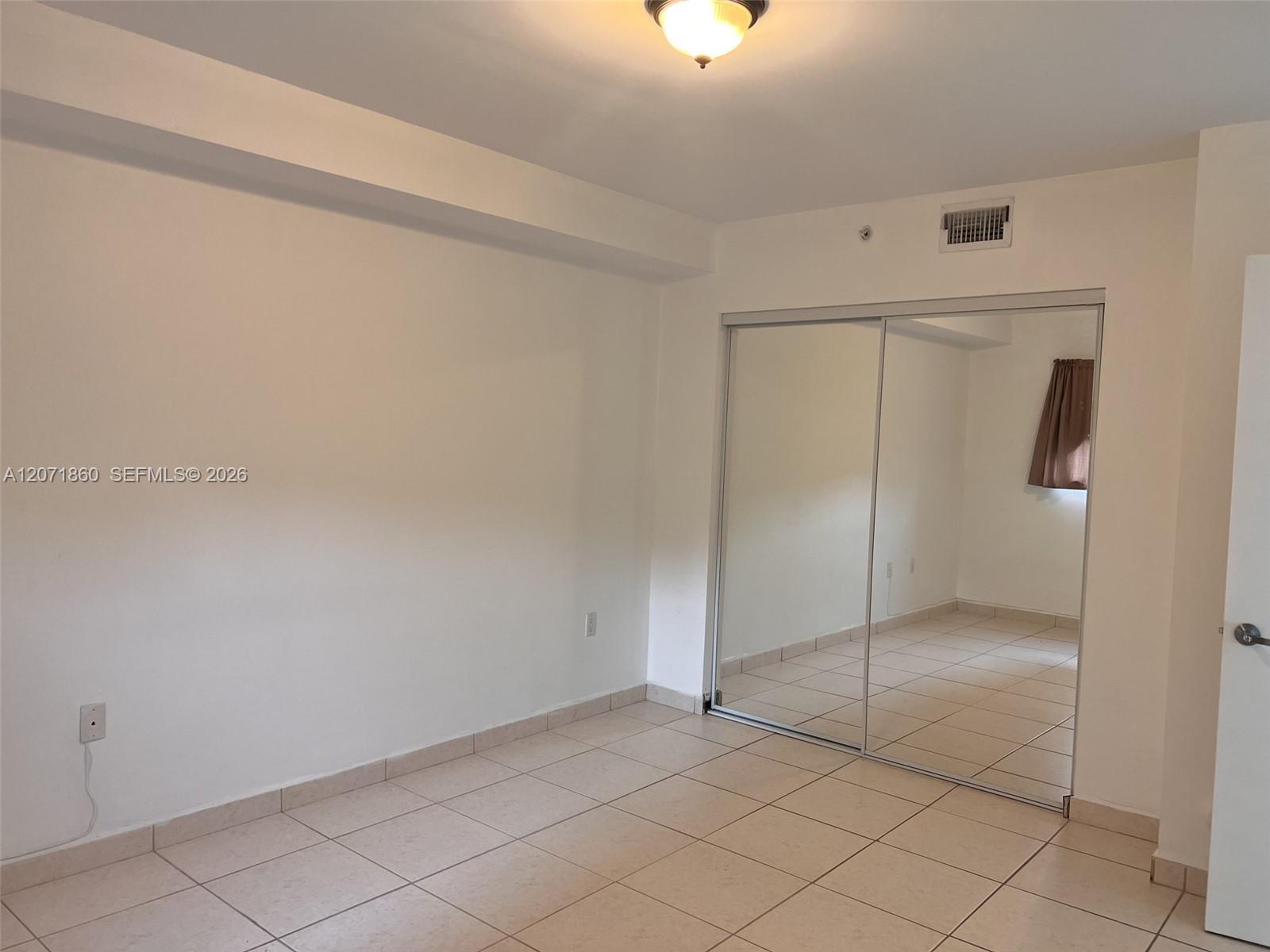 2740 SW 28th Ter # 206, Miami FL 33133 photo 4