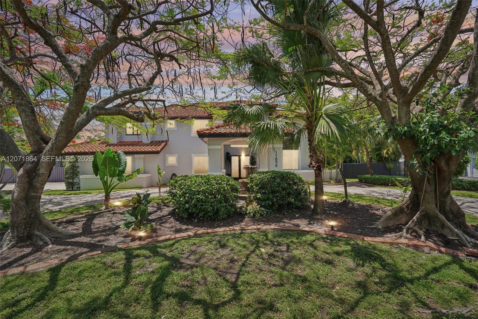 11898 SW 74th Ter, Miami FL 33183