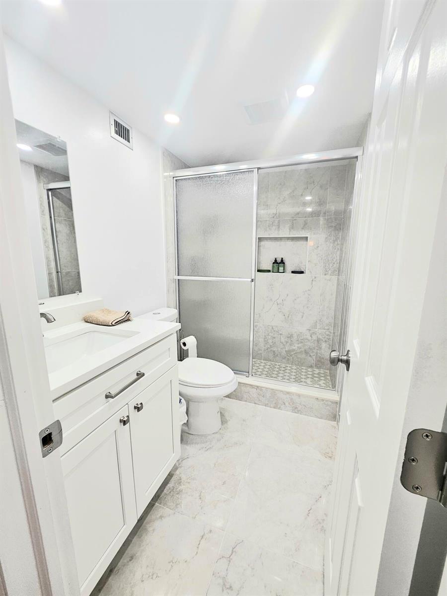 5860 NW 44TH Street # 412, Lauderhill FL 33319 photo 5