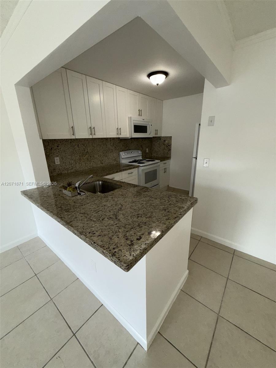 15324 SW 72nd St # 21, Miami FL 33193 photo 3