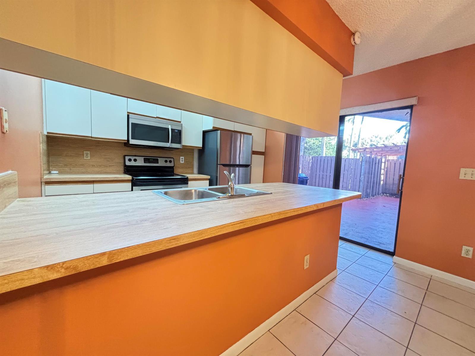 1701 S CORAL Terrace # 1701, North Lauderdale FL 33068 photo 4