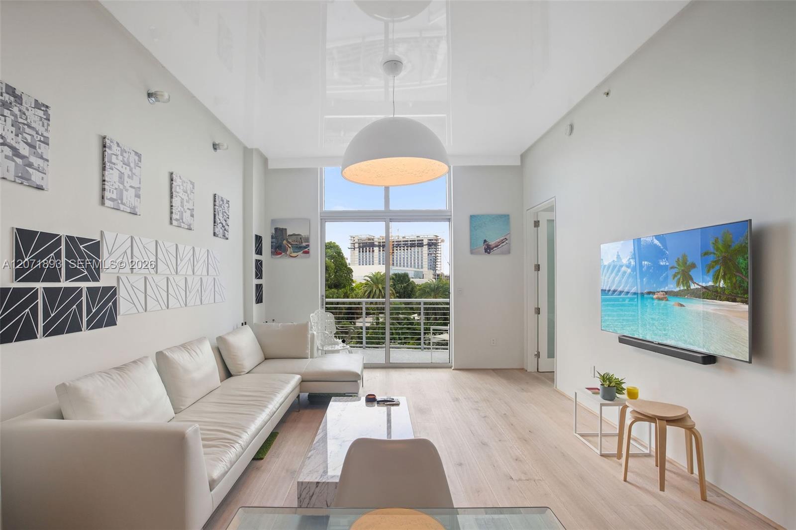 2001 Meridian Ave # 518, Miami Beach FL 33139 photo 2