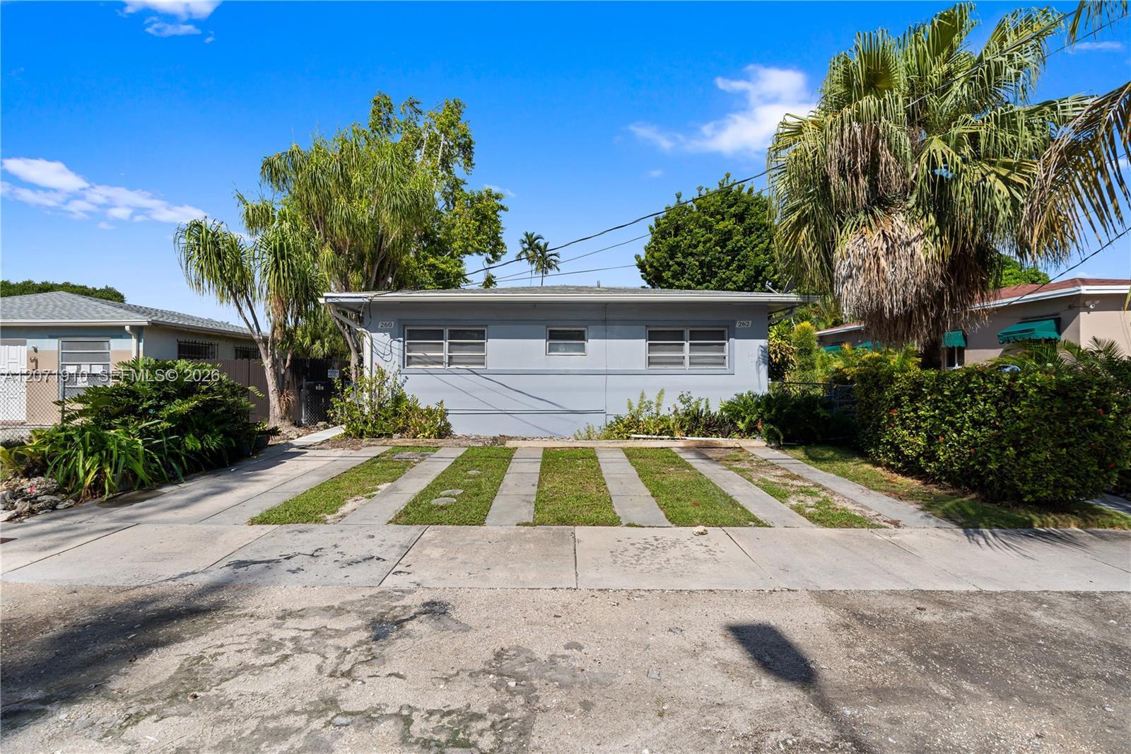 260 SW 31st Ct # 260, Miami FL 33135 photo 4