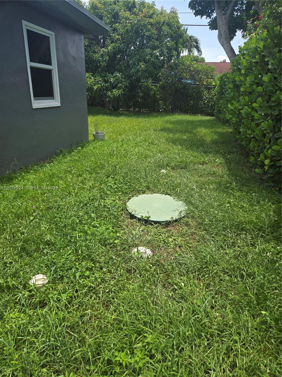 1170 NE 111th St # 1170, Miami FL 33161 photo 2