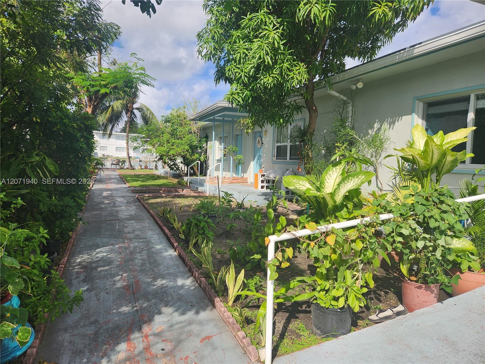 1239 Marseille Dr # 4, Miami Beach FL 33141 photo 4