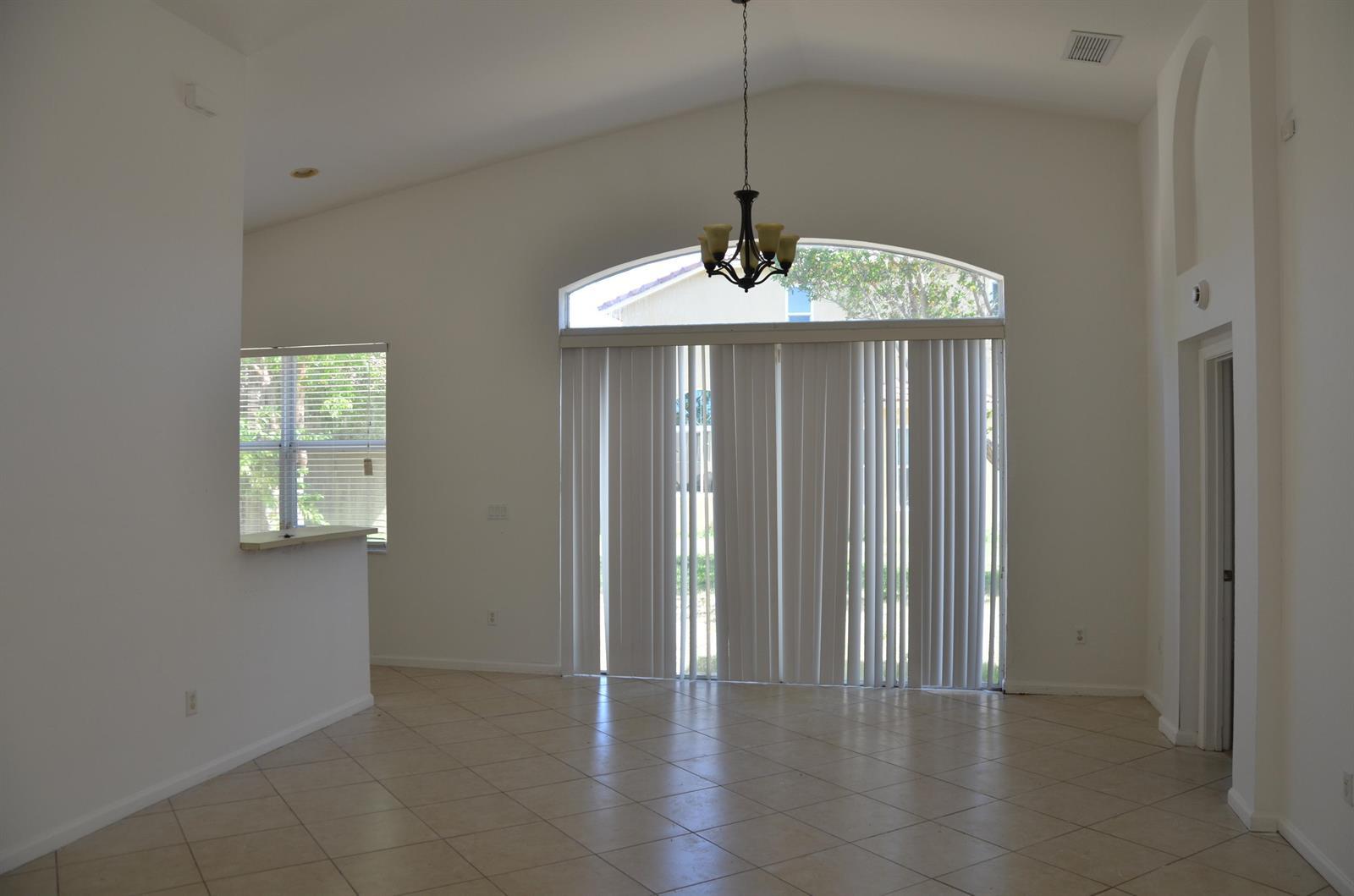 4106 NE 22ND Court, Homestead FL 33033 photo 4