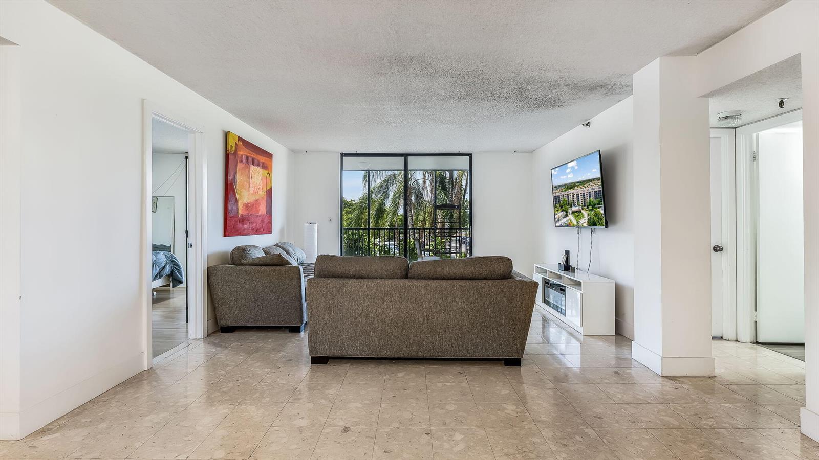 900 NE 195TH Street # 217, Miami FL 33179 photo 2