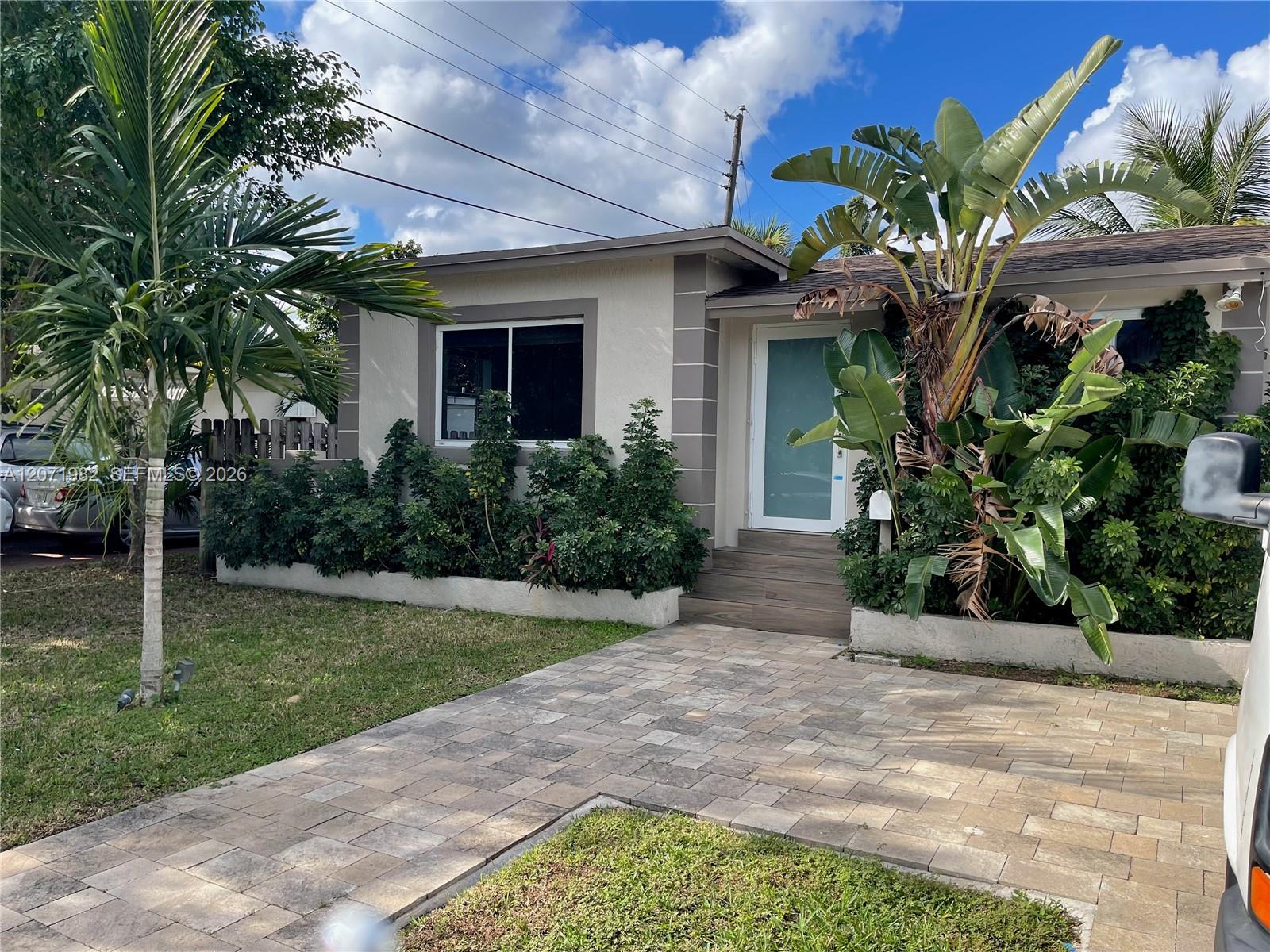15760 NE 18th Ct, North Miami Beach FL 33162