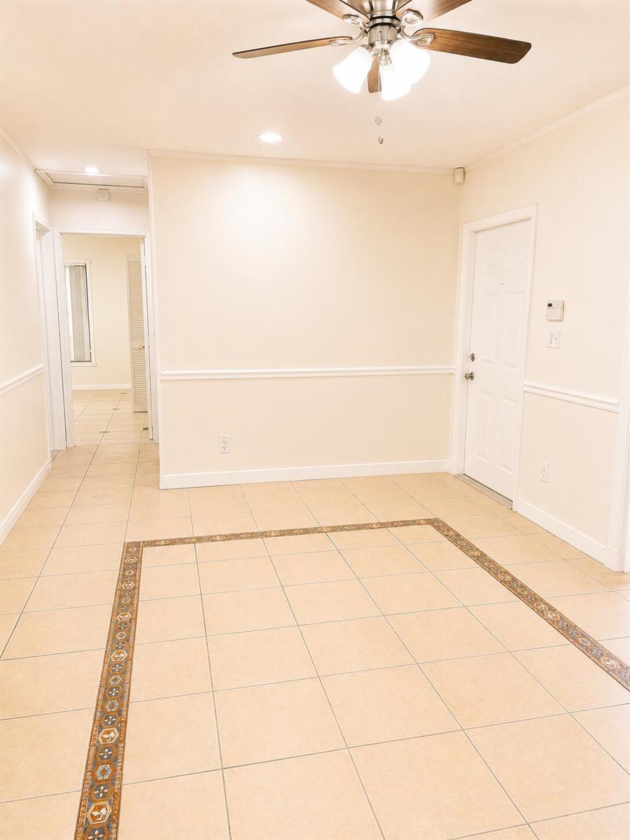 5318 Garden Hills Circle, West Palm Beach FL 33415 photo 4