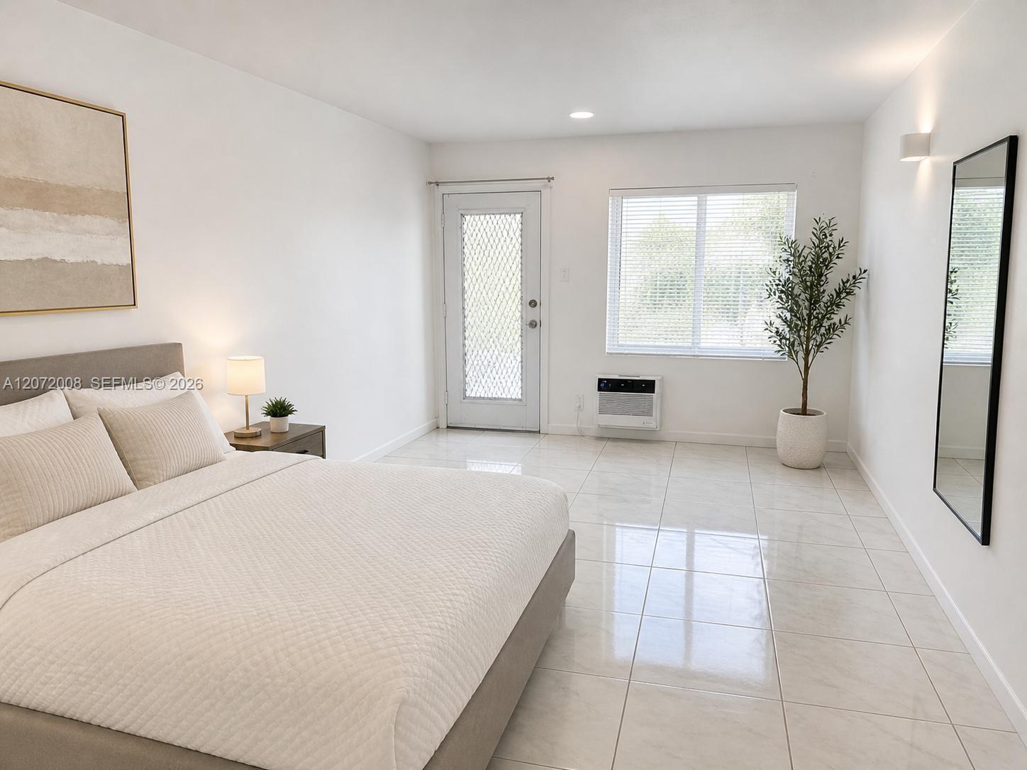 6498 Collins Ave # 40, Miami Beach FL 33141