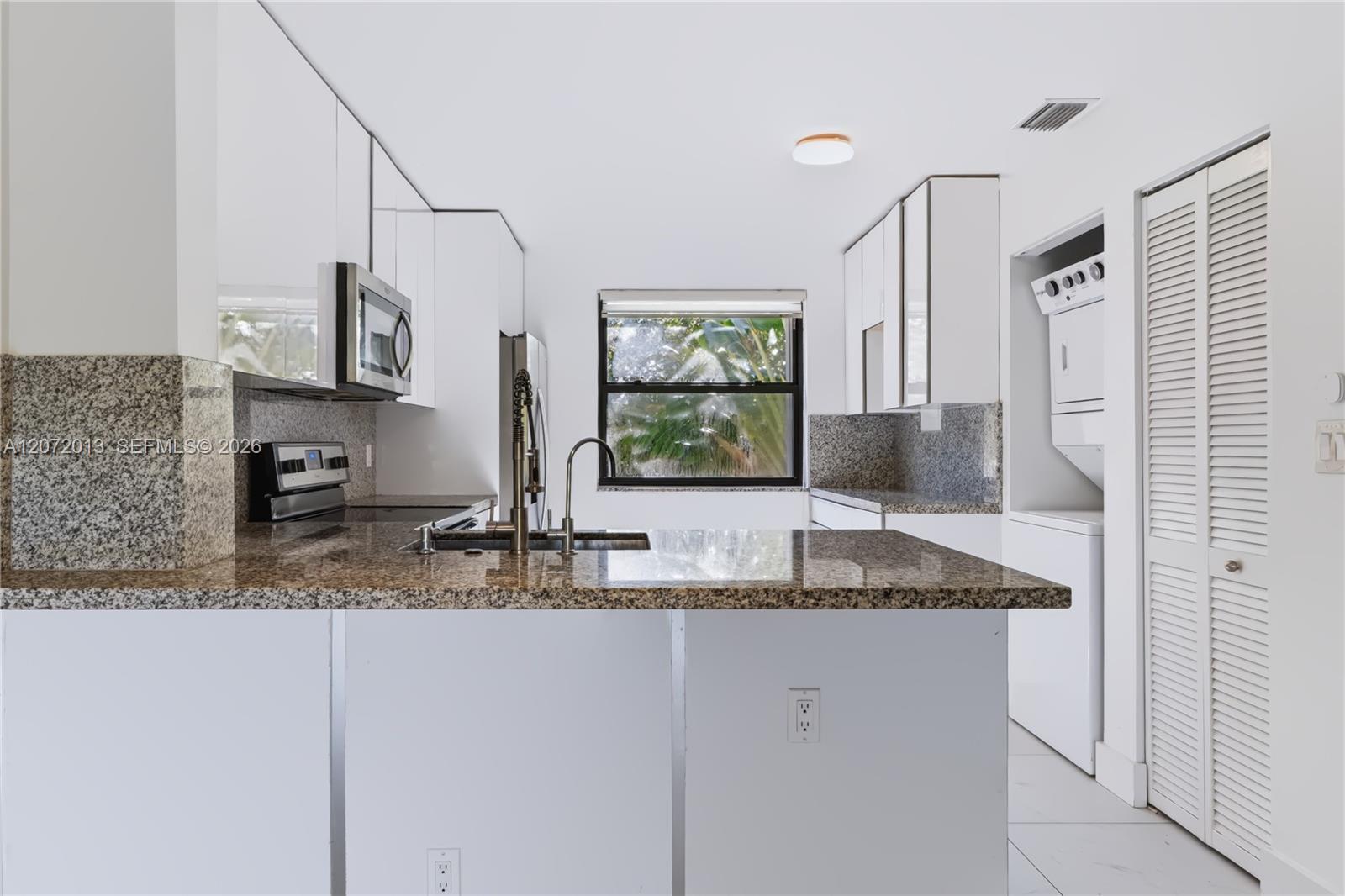 Plantation, FL 33322 photo 3