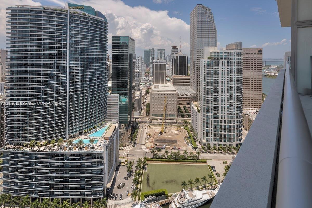 465 Brickell Ave # 4104, Miami FL 33131 photo 3
