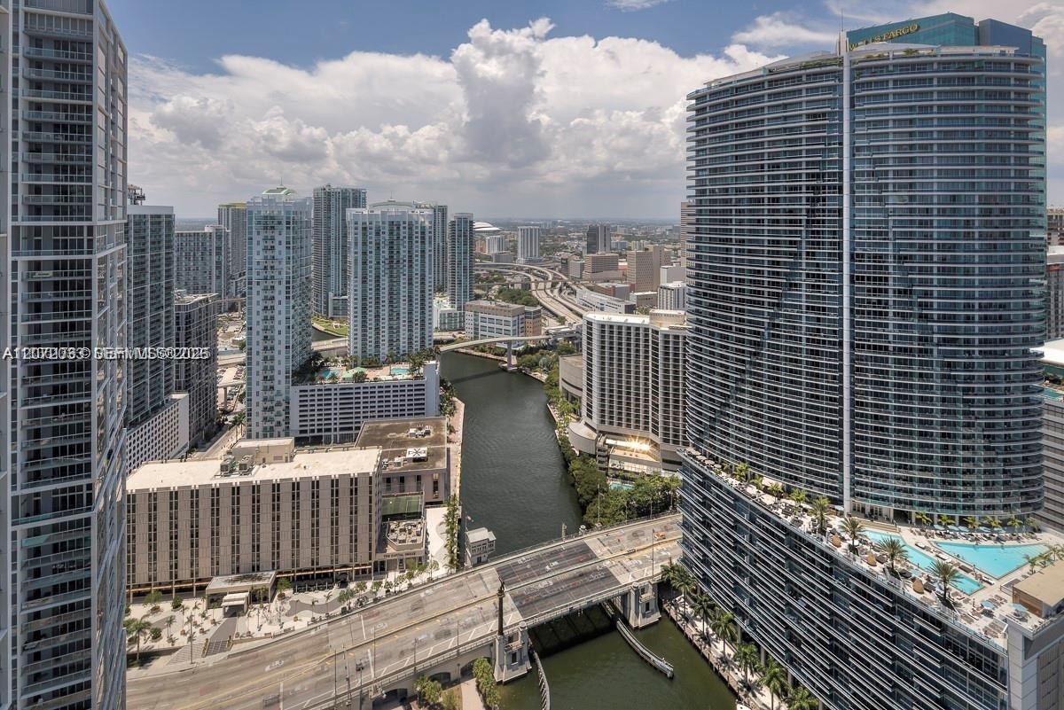 465 Brickell Ave # 4104, Miami FL 33131