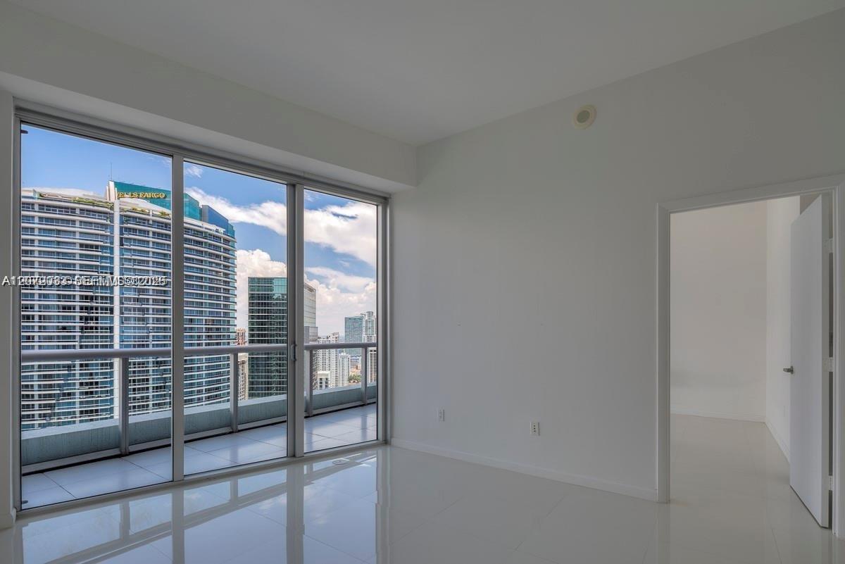 465 Brickell Ave # 4104, Miami FL 33131 photo 5
