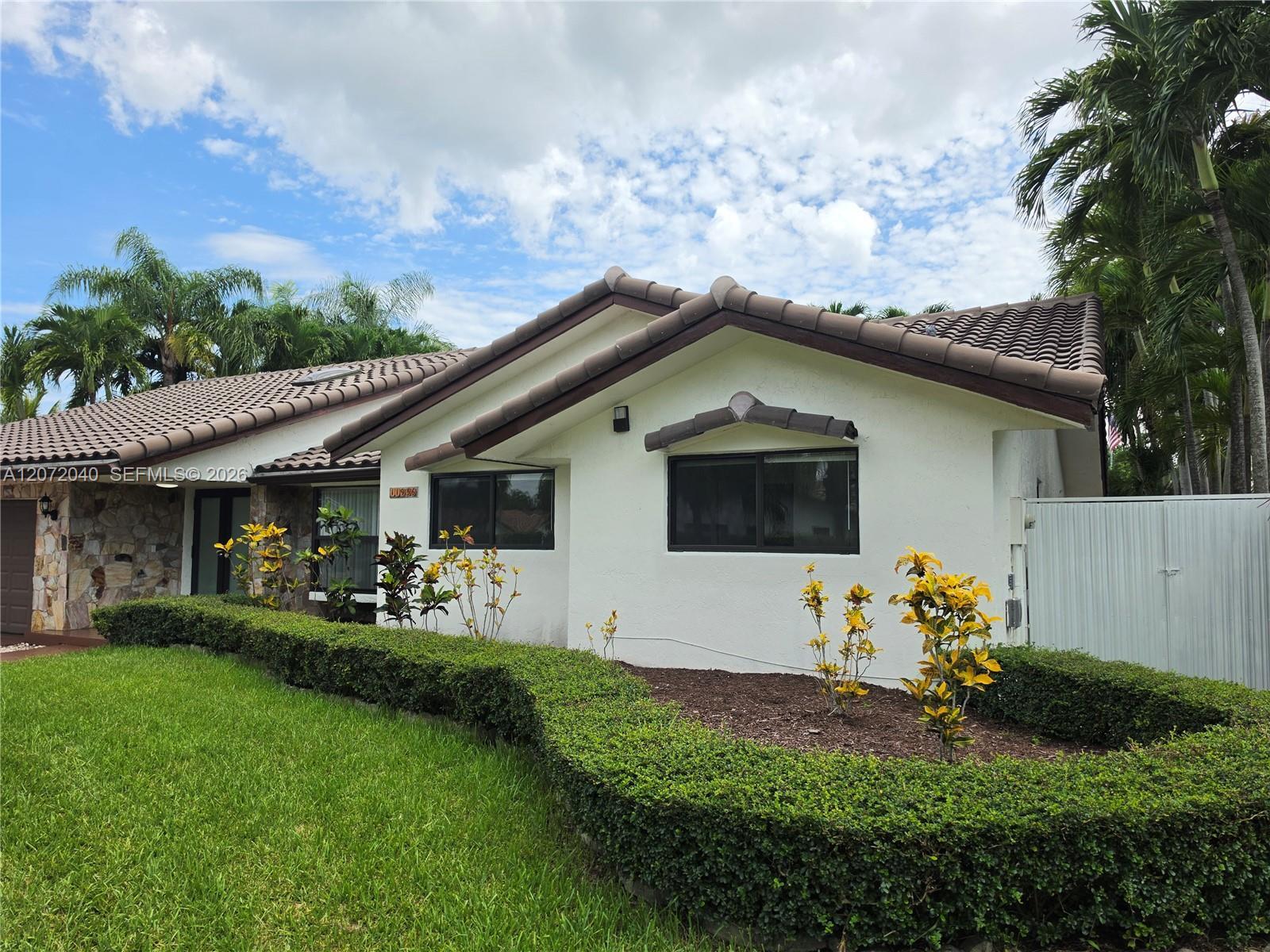 11956 SW 97th St, Miami FL 33186 photo 2