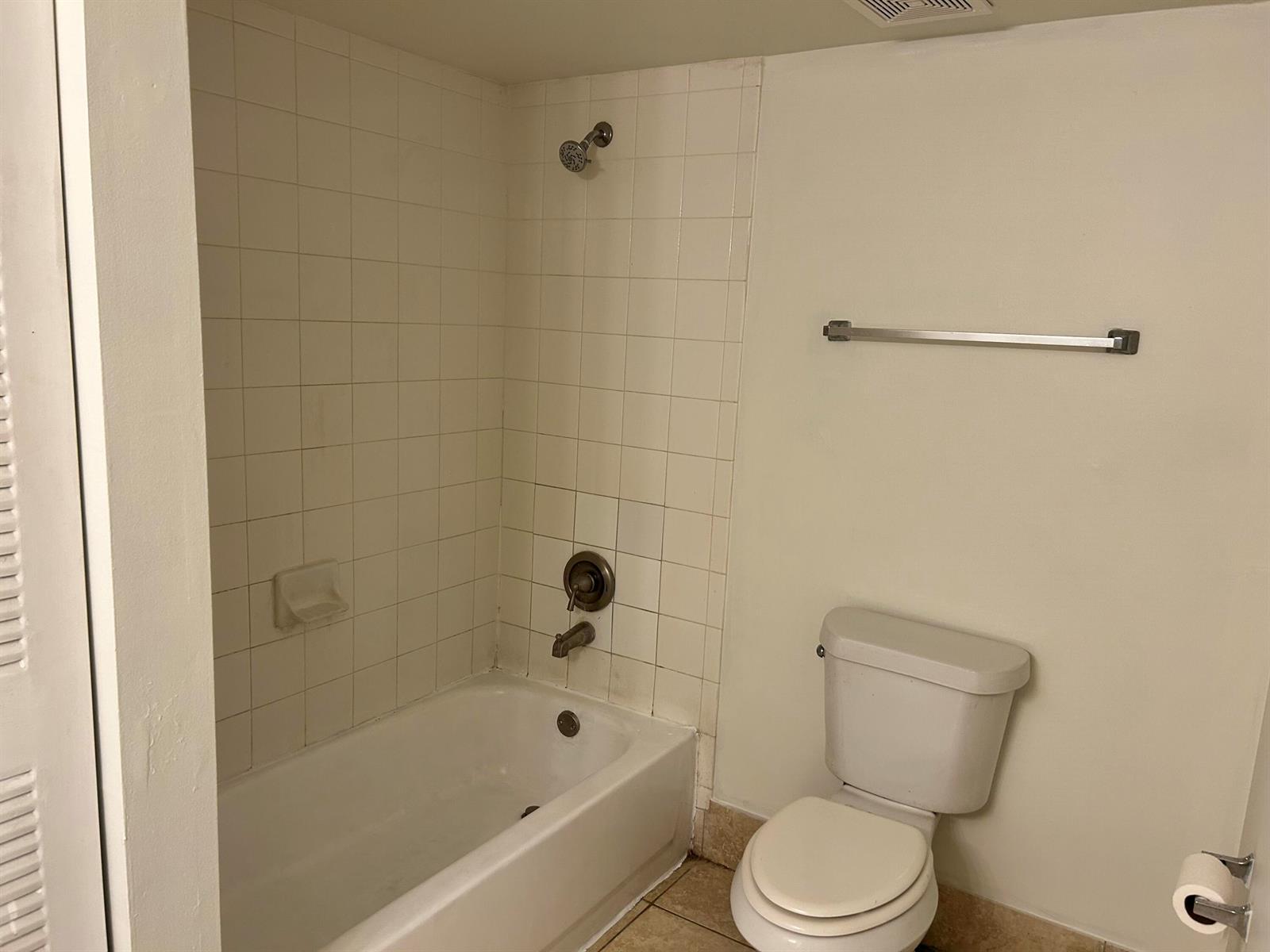 7872 SONOMA SPRINGS Circle # 103, Lake Worth FL 33463 photo 3