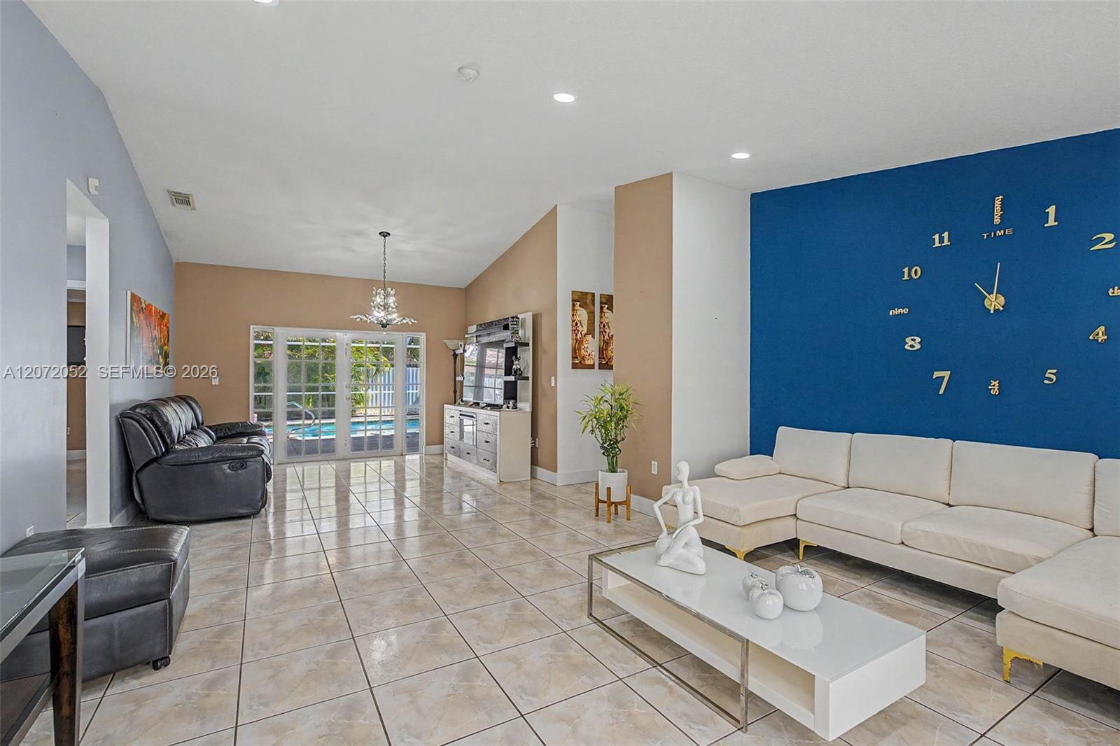 15431 SW 177th Ter, Miami FL 33187 photo 4