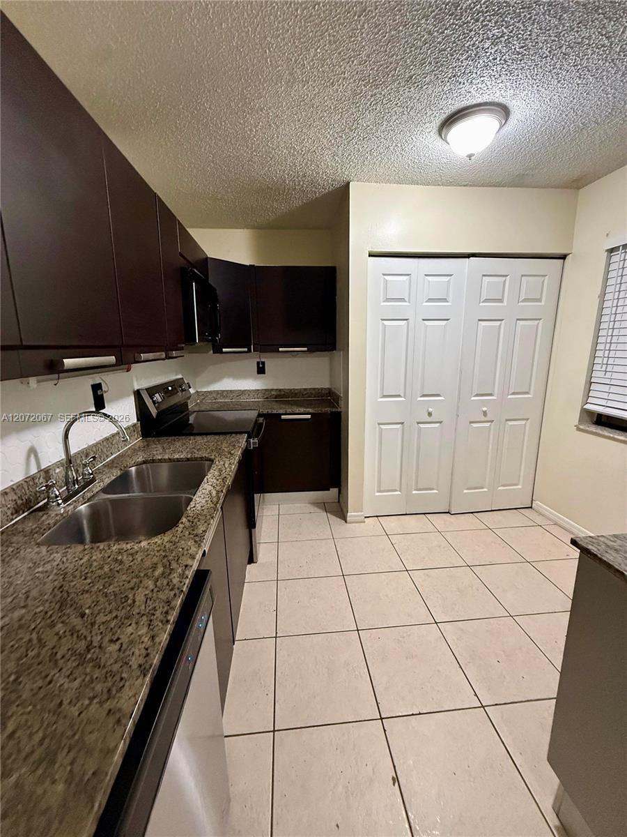 11225 Royal Palm Blvd # 11225, Coral Springs FL 33065 photo 4