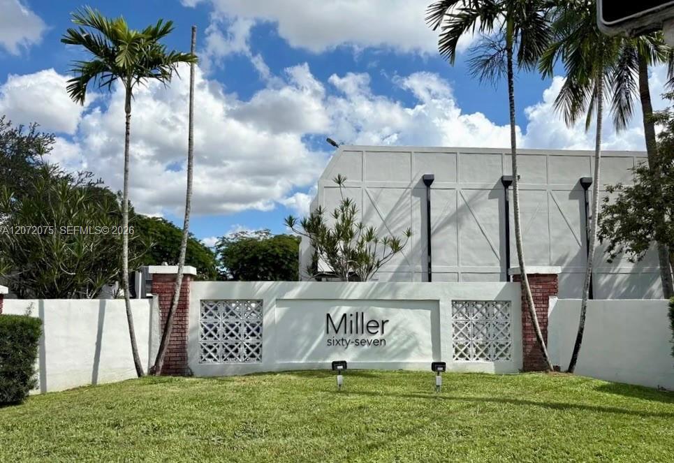 5555 Ludlam Rd # 23, South Miami FL 33155