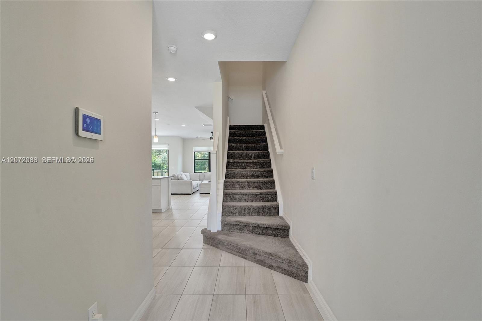 2138 S Appleton Cir S, Oakland Park FL 33309 photo 5