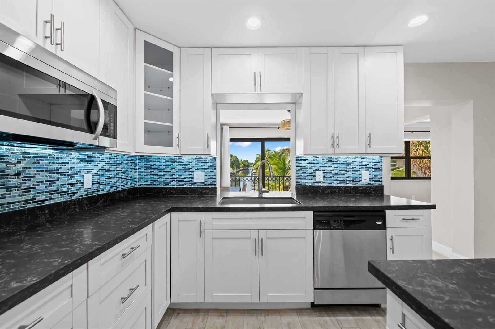 2700 NE 56TH Court # 4B, Fort Lauderdale FL 33308 photo 2