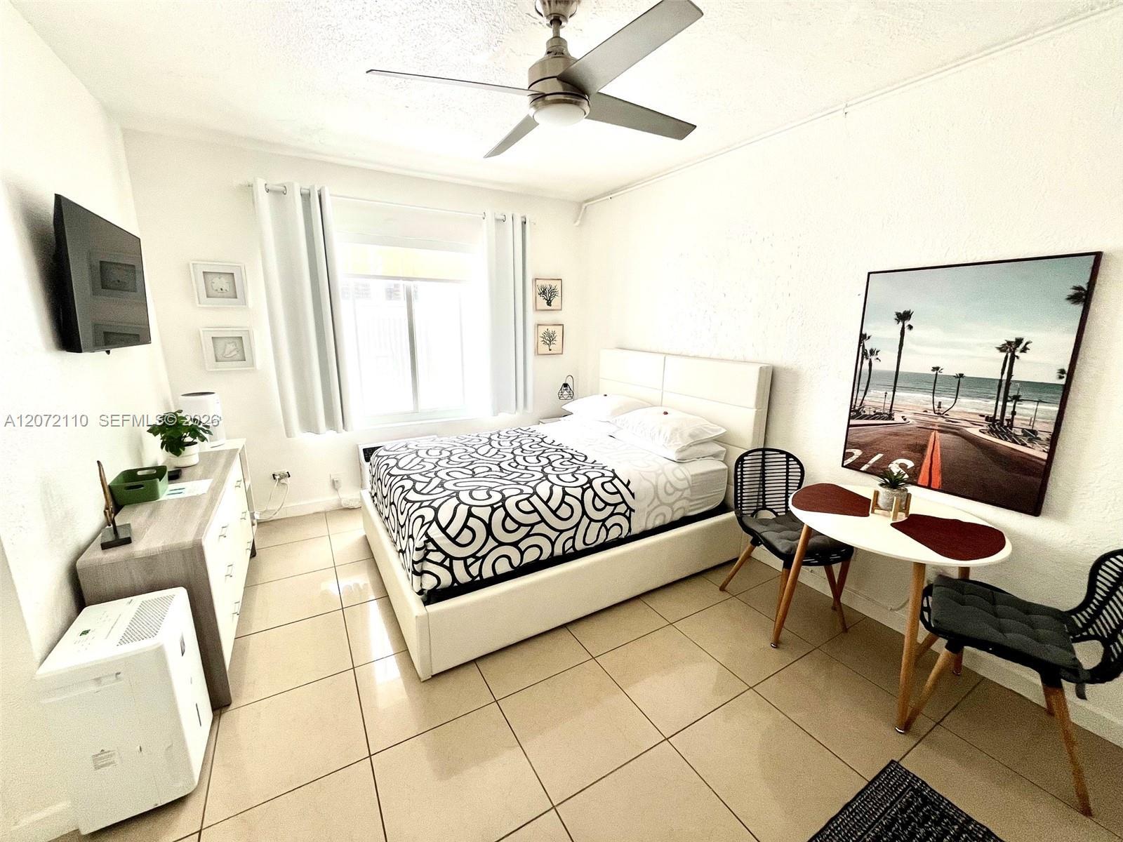 3710 Collins Ave # 208, Miami Beach FL 33140 photo 2