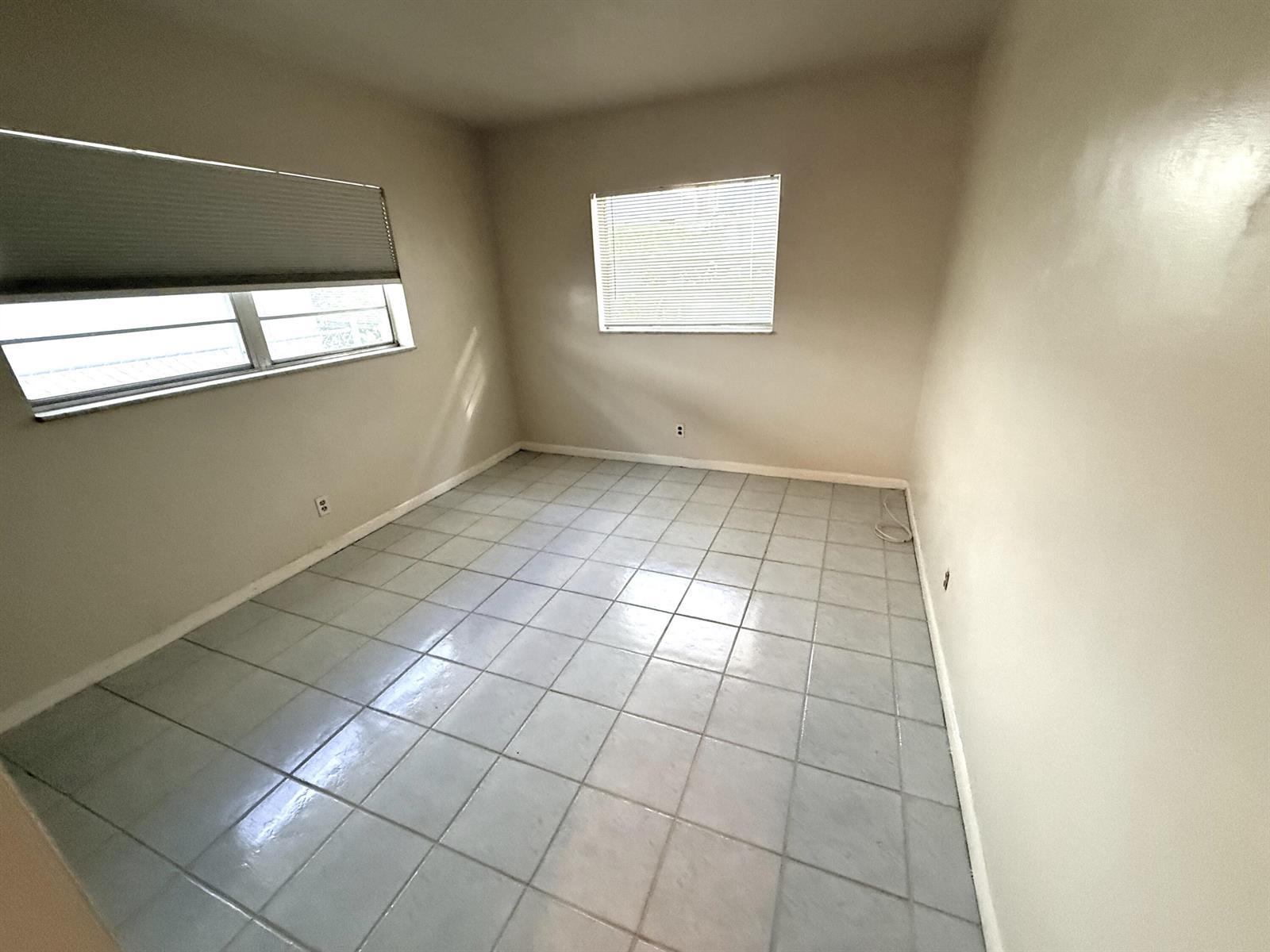 4649 Bougainvilla Drive, Lauderdale By The Sea FL 33308 photo 5