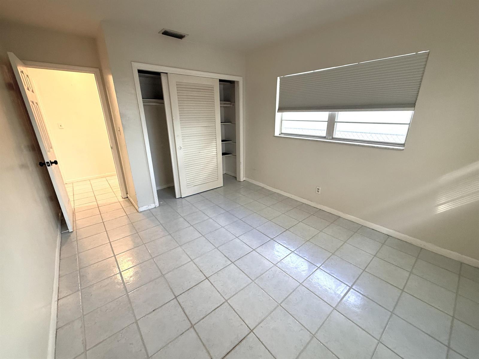 4649 Bougainvilla Drive, Lauderdale By The Sea FL 33308 photo 4