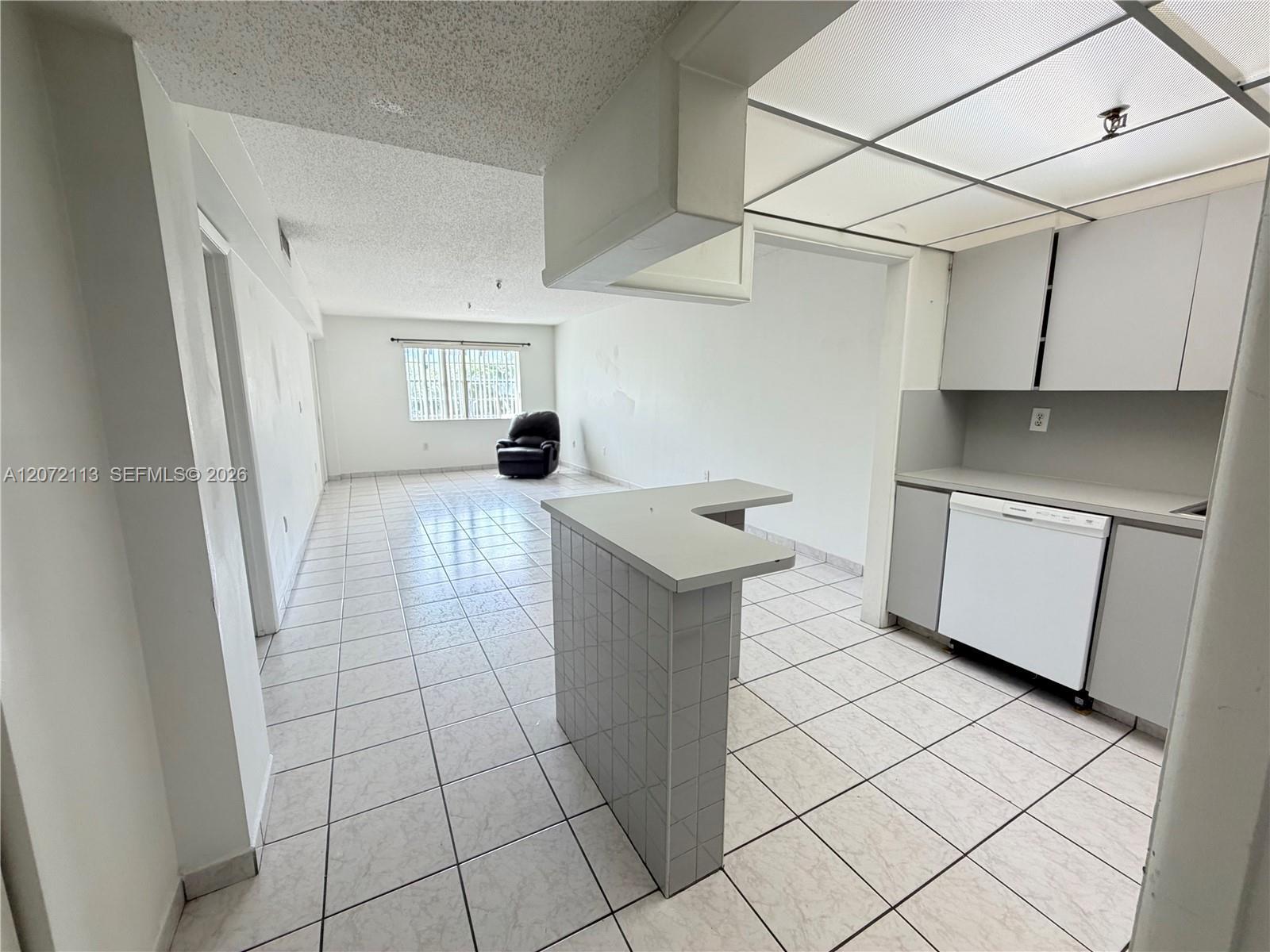 250 181st Dr # 111, Sunny Isles Beach FL 33160 photo 2