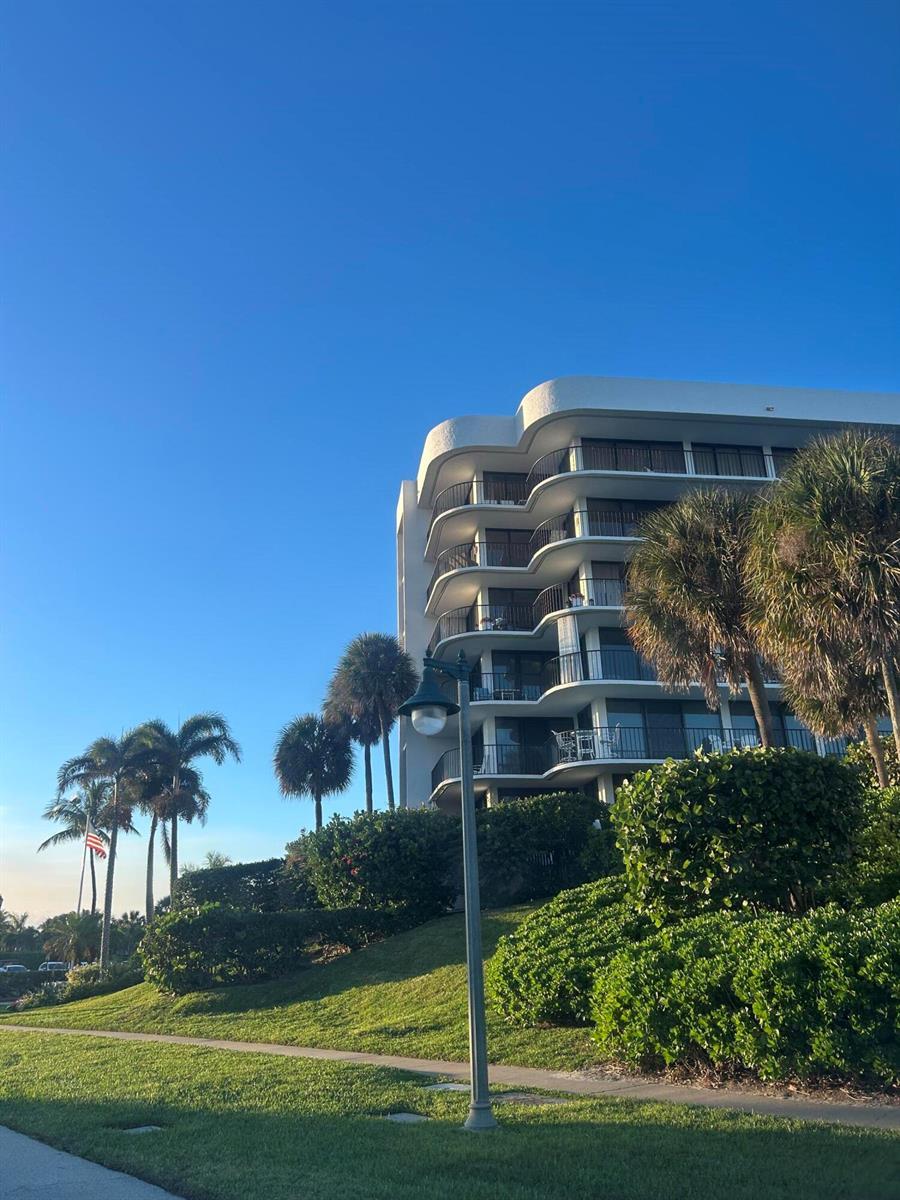 1300 S HIGHWAY A1A Highway # 308, Jupiter FL 33477