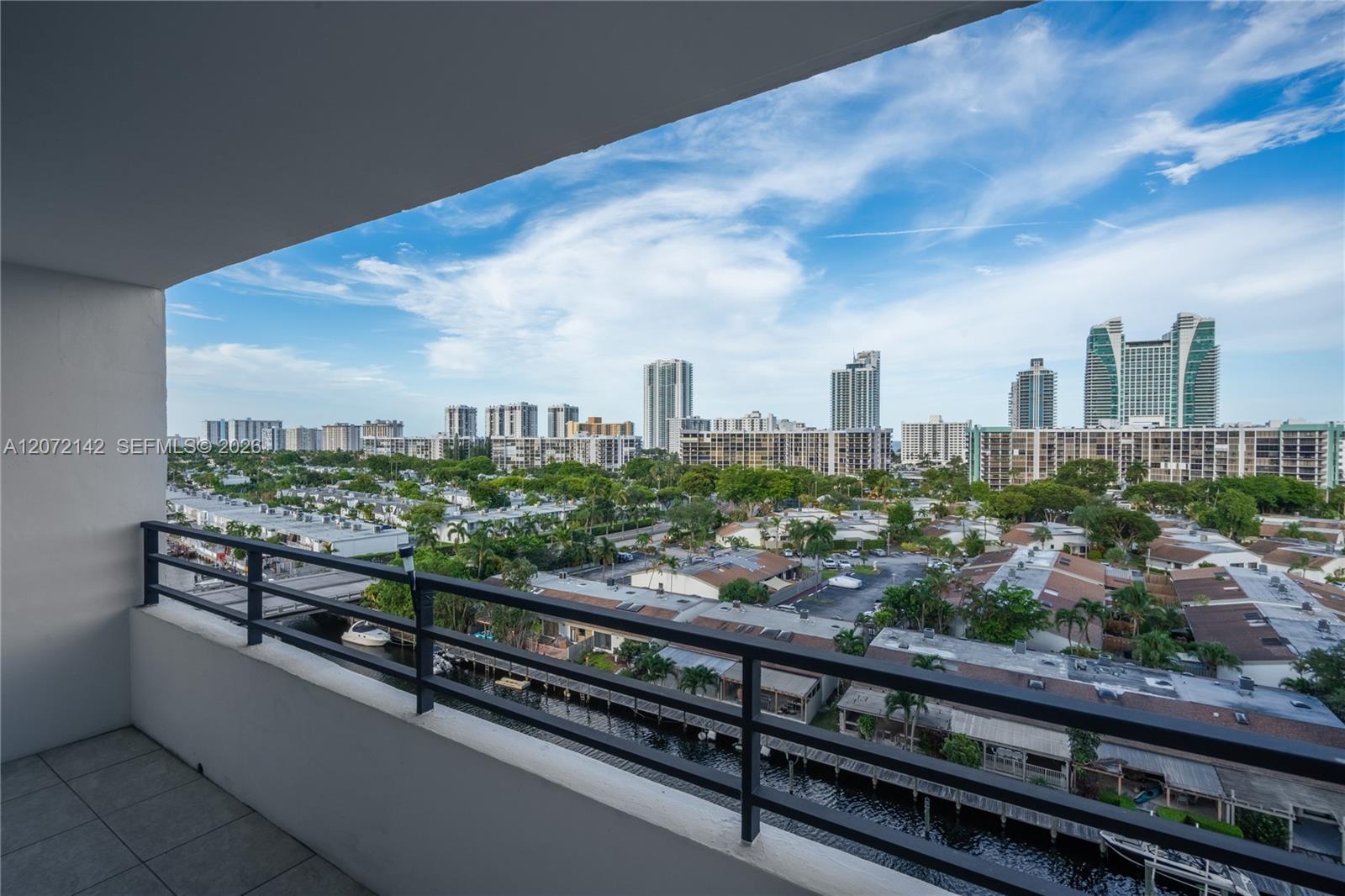 2500 Parkview Dr # 1004, Hallandale Beach FL 33009 photo 2