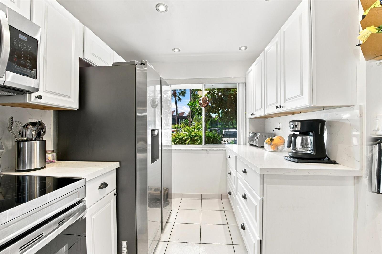 3601 INVERRARY Drive # 107, Lauderhill FL 33319 photo 5