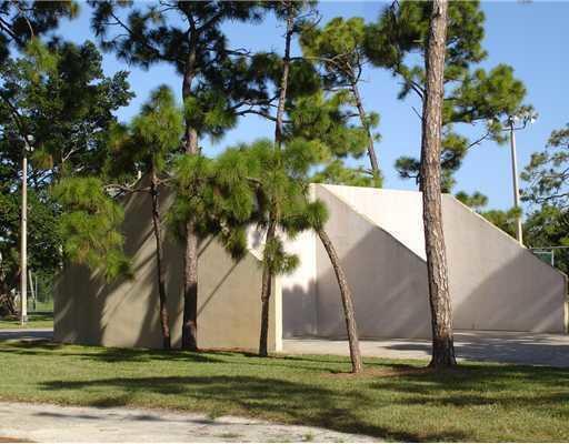 1521 15th Lane, Palm Beach Gardens FL 33418 photo 3
