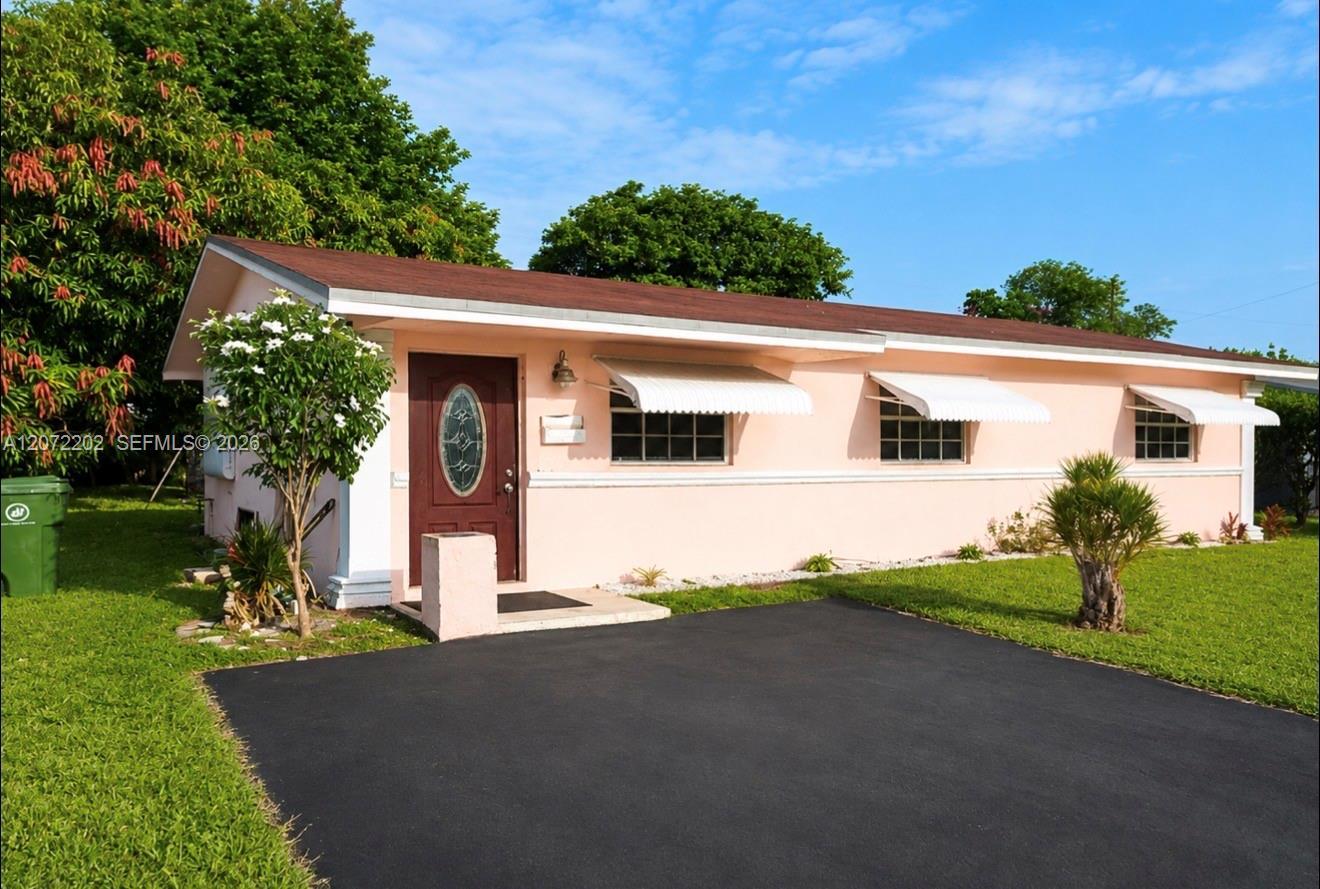 2221 NW 30th Way, Fort Lauderdale FL 33311 photo 2