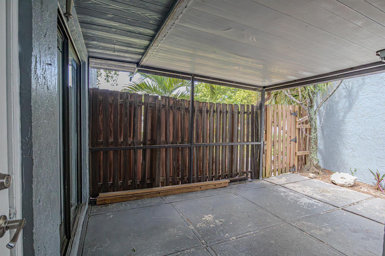 7 CROSSINGS Circle # C, Boynton Beach FL 33435 photo 5