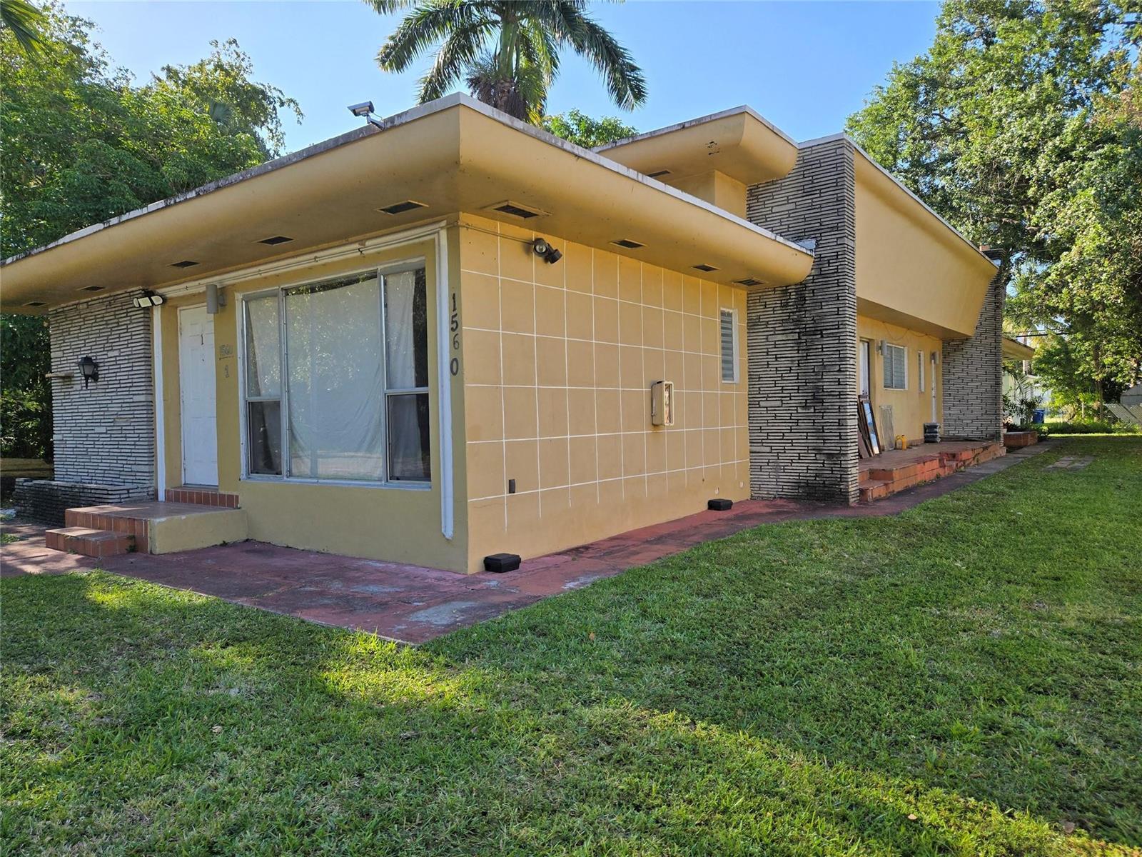 1560 NE 111TH Street # 2, Miami FL 33161