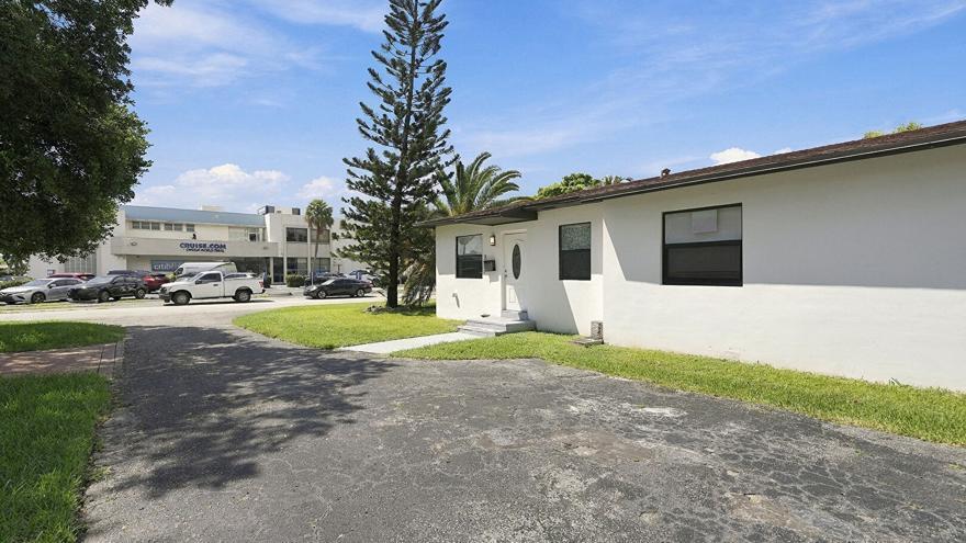 245 NE 1ST Terrace # 245, Dania Beach FL 33004 photo 3